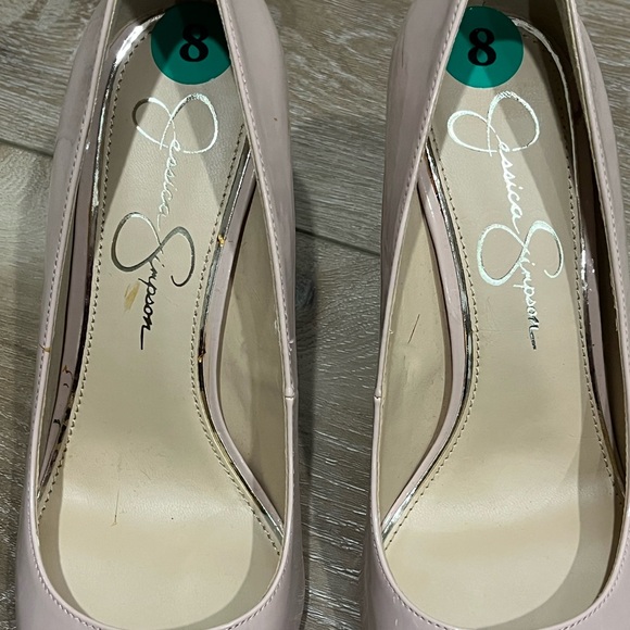 Classic Pinkish Nude Pumps - Picture 6 of 9